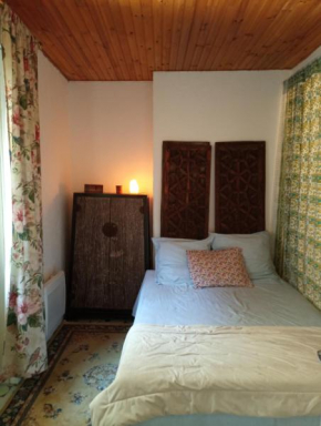 Les portes du jardin. Cosy exotic room SdB privée